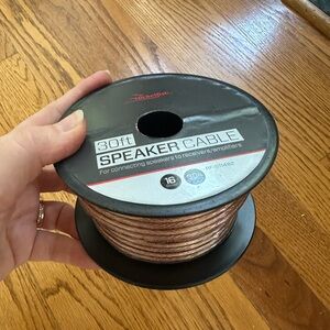 Rocketfish 30ft Speaker Cable